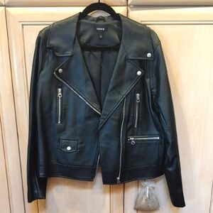 🖤Torrid Black Faux Moto Leather Jacket